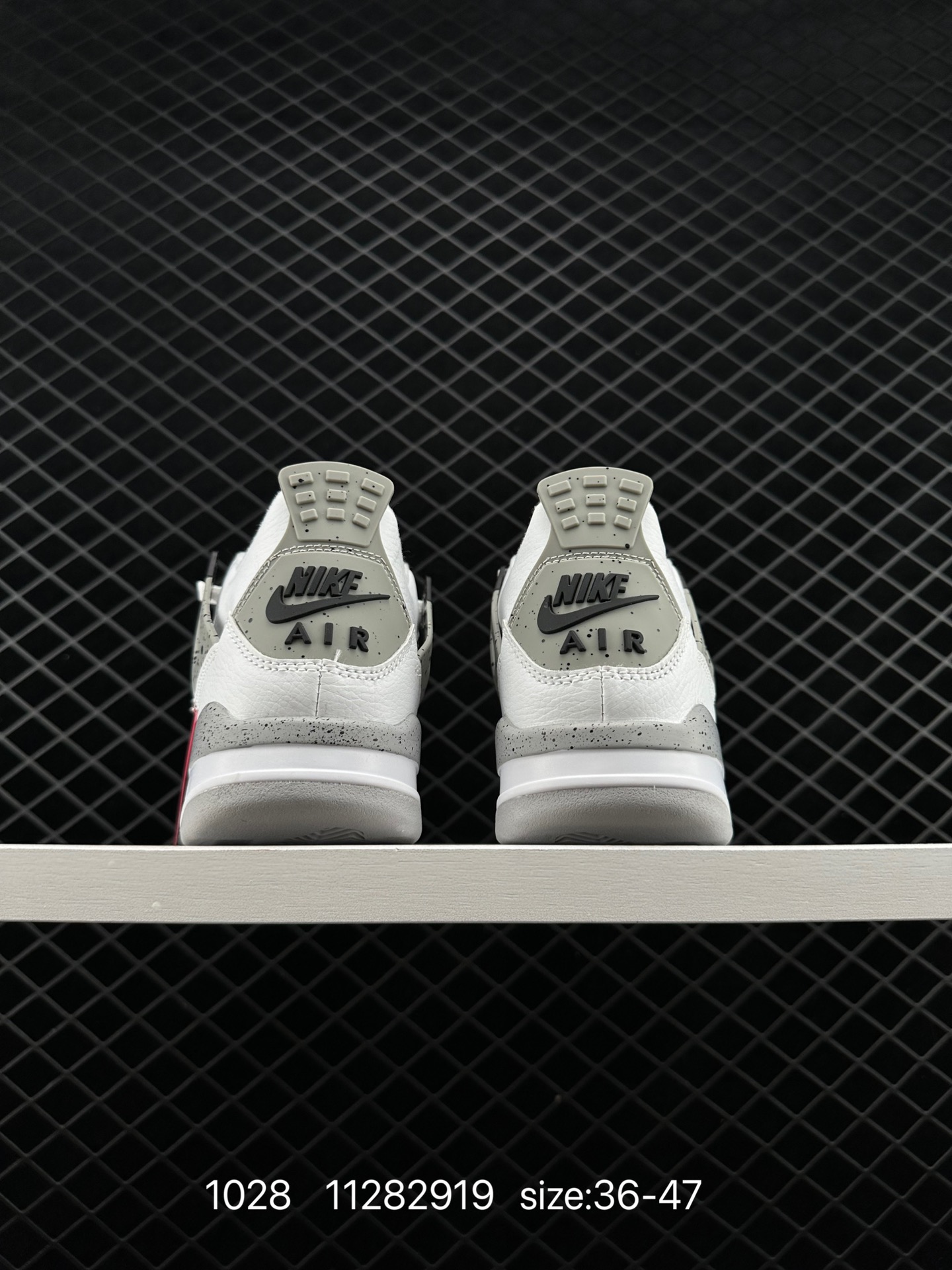 Travis Scott x Air Jordan 4 Retro  AJ4